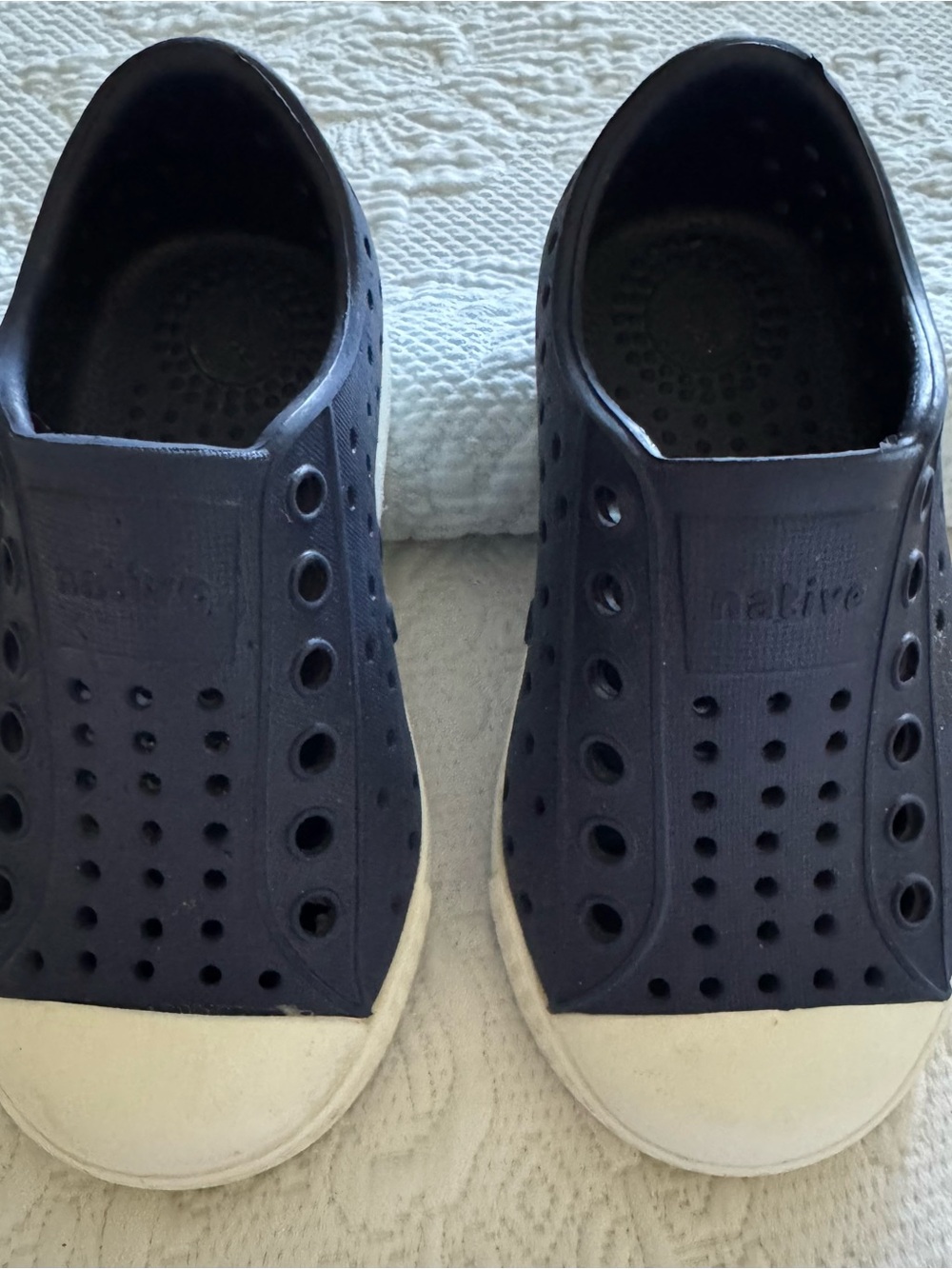 Native Kids Navy Size 6C Slip On Shoes Unisex